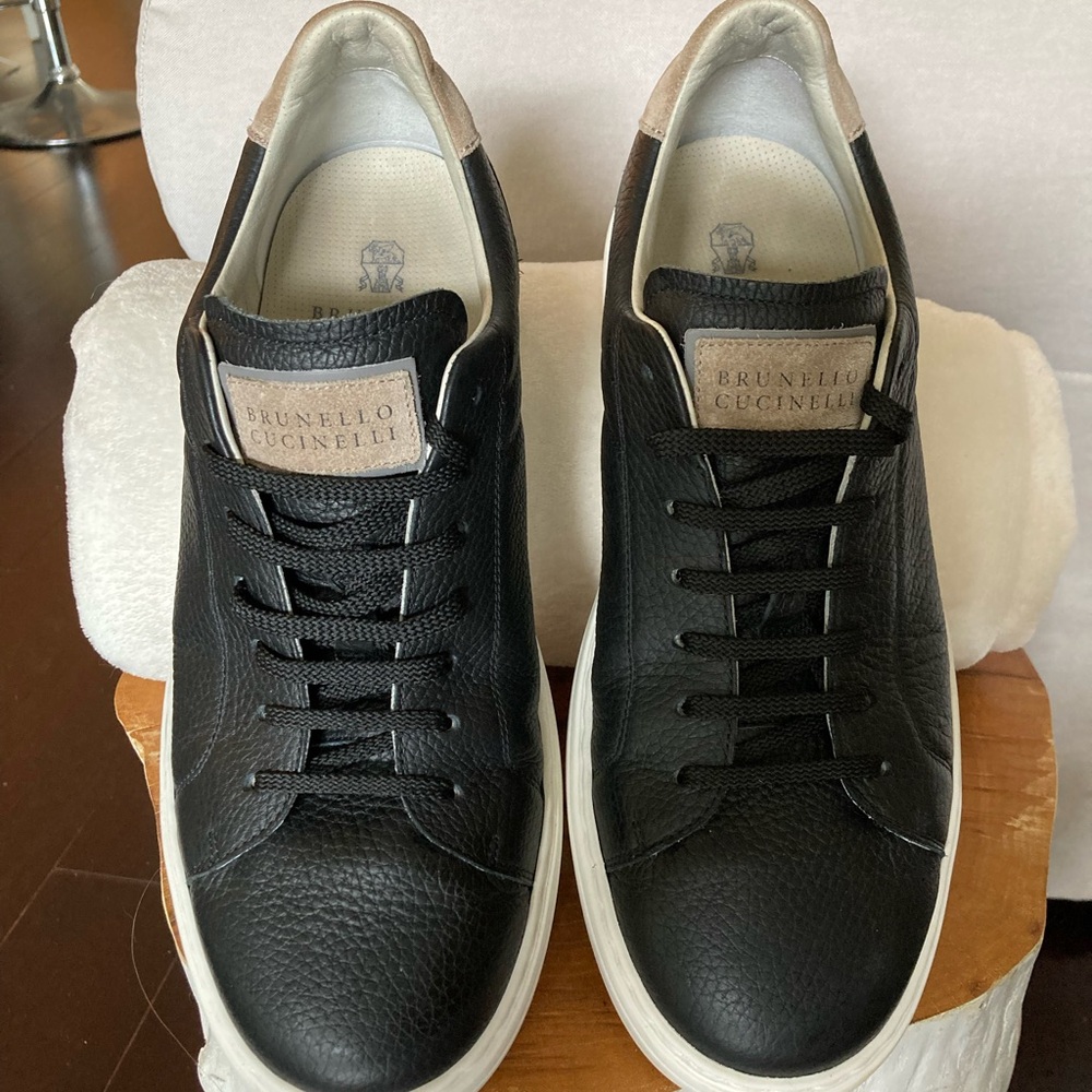 Brunello Cucinelli Black Sneakers with Textured Leather and White Sole Size: 43